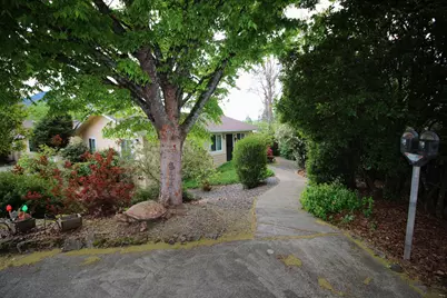 1701 NE Foothill Boulevard, Grants Pass, OR 97526 - Photo 11