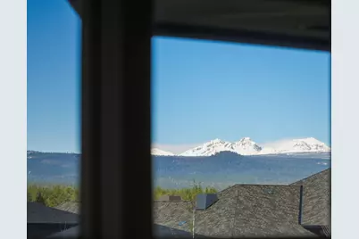 61807 Fall Creek Loop, Bend, OR 97702 - Photo 35