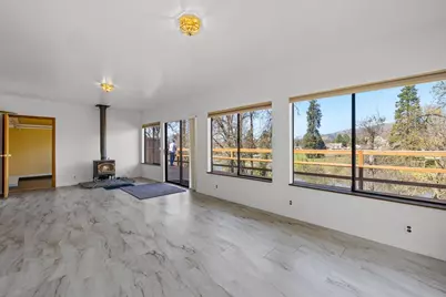 1300 Daisy Lane, Grants Pass, OR 97527 - Photo 23