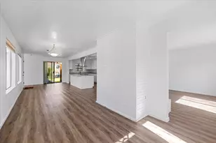 1300 Daisy Ln, Grants Pass, OR 97527 - Photo 11