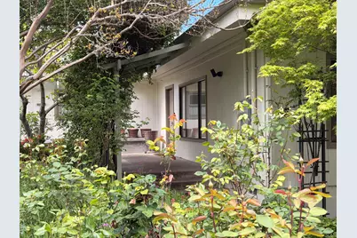 945 Hillview Drive, Ashland, OR 97520 - Photo 47