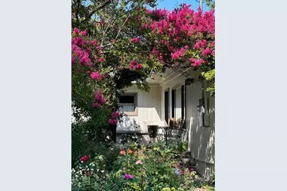 945 Hillview Drive, Ashland, OR 97520 - Photo 3