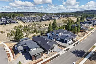 3448 NW Sullivan Ave, Bend, OR 97703 - Photo 37