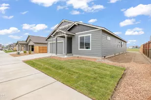 406 NW Monte Vis Ave, Madras, OR 97741 - Photo 31