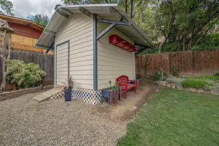 1203 4th Ave, Gold Hill, OR 97525 - Photo 33