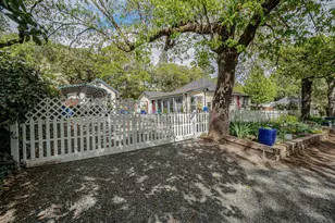 1203 4th Ave, Gold Hill, OR 97525 - Photo 59