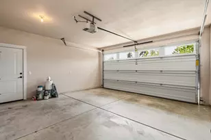 1350 Swayze Ln, Medford, OR 97501 - Photo 29