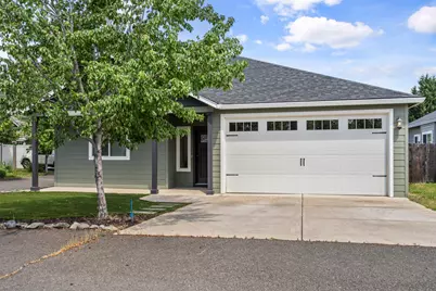 1350 Swayze Lane, Medford, OR 97501 - Photo 3