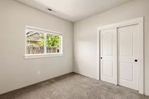 1350 Swayze Ln, Medford, OR 97501 - Photo 29