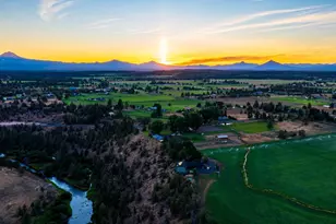 20350 Rock Canyon Rd, Bend, OR 97703 - Photo 33