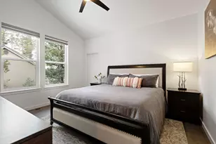 57752 Lassen Ln, Sunriver, OR 97707 - Photo 17