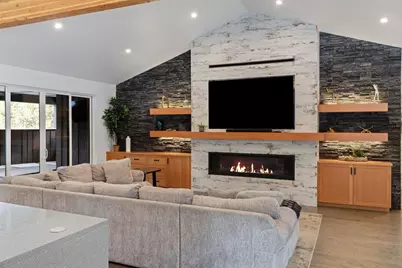 57752 Lassen Lane #9, Sunriver, OR 97707 - Photo 5