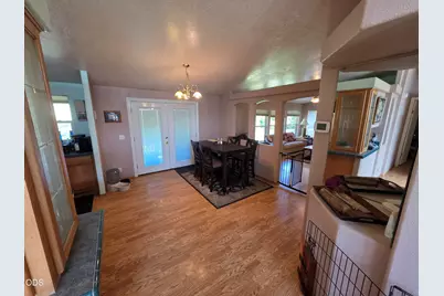 330 N Baker Avenue, Chiloquin, OR 97624 - Photo 9