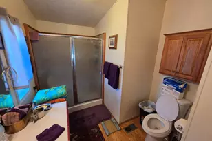 330 N Baker Ave, Chiloquin, OR 97624 - Photo 13