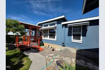 330 N Baker Avenue, Chiloquin, OR 97624 - Photo 3