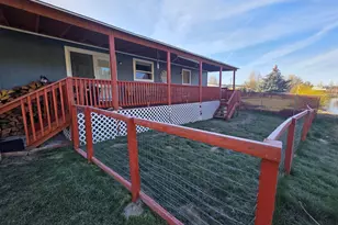 330 N Baker Ave, Chiloquin, OR 97624 - Photo 27