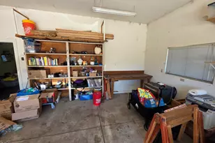 330 N Baker Ave, Chiloquin, OR 97624 - Photo 21