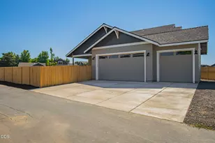 887 NW 18th Ct, Redmond, OR 97756 - Photo 61