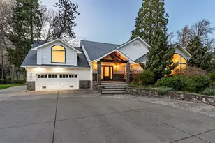 8550 Rogue River Hwy, Grants Pass, OR 97527 - Photo 35