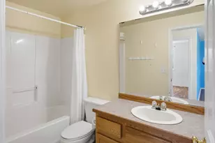 2113 NW 22nd St, Redmond, OR 97756 - Photo 25