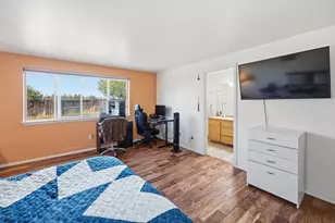 2113 NW 22nd St, Redmond, OR 97756 - Photo 13