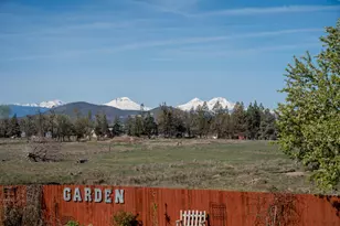 2113 NW 22nd St, Redmond, OR 97756 - Photo 35