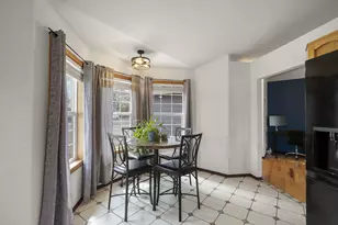 2813 SW Volcano Ct, Redmond, OR 97756 - Photo 11