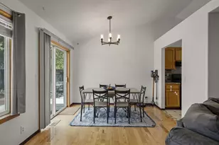 2813 SW Volcano Ct, Redmond, OR 97756 - Photo 7