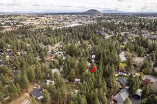 19955 Ashwood Dr, Bend, OR 97702 - Photo 31