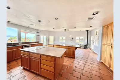 1662 Cove Point Road, Klamath Falls, OR 97601 - Photo 43