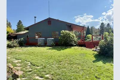 1662 Cove Point Road, Klamath Falls, OR 97601 - Photo 13