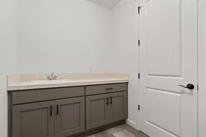 1134 Pumpkin Ridge Drive #337, Eagle Point, OR 97524 - Photo 31