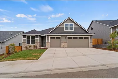 1134 Pumpkin Ridge Drive #337, Eagle Point, OR 97524 - Photo 1