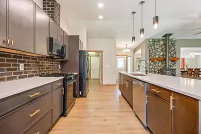 55550 Heidi Court, Bend, OR 97707 - Photo 11
