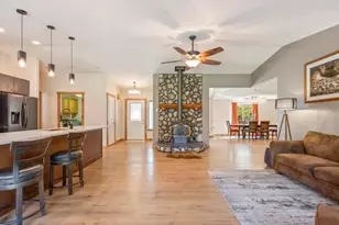 55550 Heidi Ct, Bend, OR 97707 - Photo 7