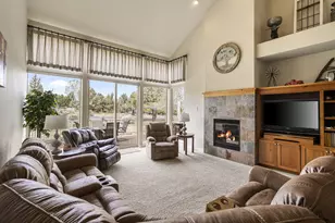 679 Sage Country Ct, Redmond, OR 97756 - Photo 9