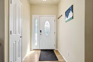 209 SE Soft Tail Dr, Bend, OR 97702 - Photo 5