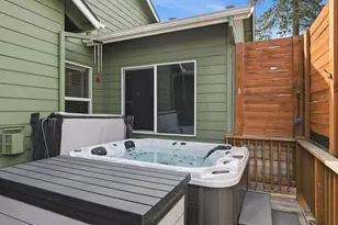 209 SE Soft Tail Dr, Bend, OR 97702 - Photo 23