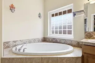 209 SE Soft Tail Dr, Bend, OR 97702 - Photo 15