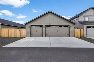 3754 SW Metolius Ave, Redmond, OR 97756 - Photo 27