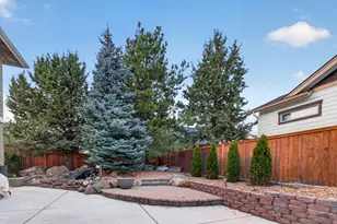 3357 SW 35th St, Redmond, OR 97756 - Photo 39