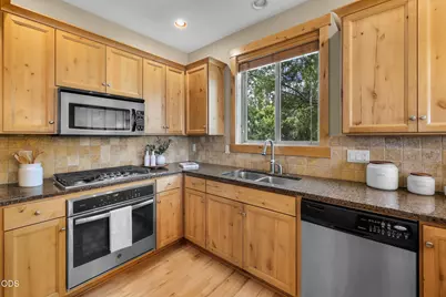601 SW Otter Way, Bend, OR 97702 - Photo 9