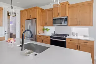 20867 SE Caldera Dr, Bend, OR 97702 - Photo 11