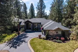 16923 Royal Coachman Dr, Sisters, OR 97759 - Photo 71