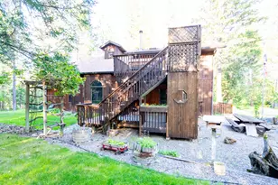209 College Dr, Grants Pass, OR 97527 - Photo 11