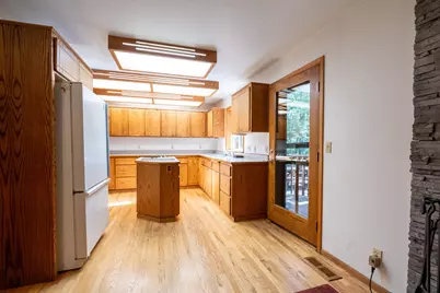 209 College Drive, Grants Pass, OR 97527 - Photo 17