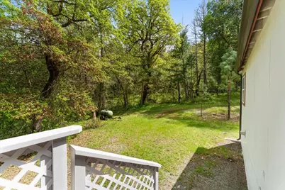 1360 Sunny Glen Way, Wolf Creek, OR 97497 - Photo 17