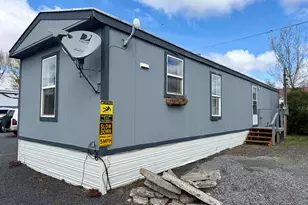 425 W Front, Merrill, OR 97633 - Photo 3