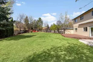 19975 Rock Bluff Cir, Bend, OR 97702 - Photo 27