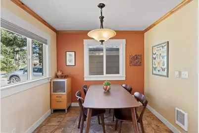 696 Liberty Street, Ashland, OR 97520 - Photo 11